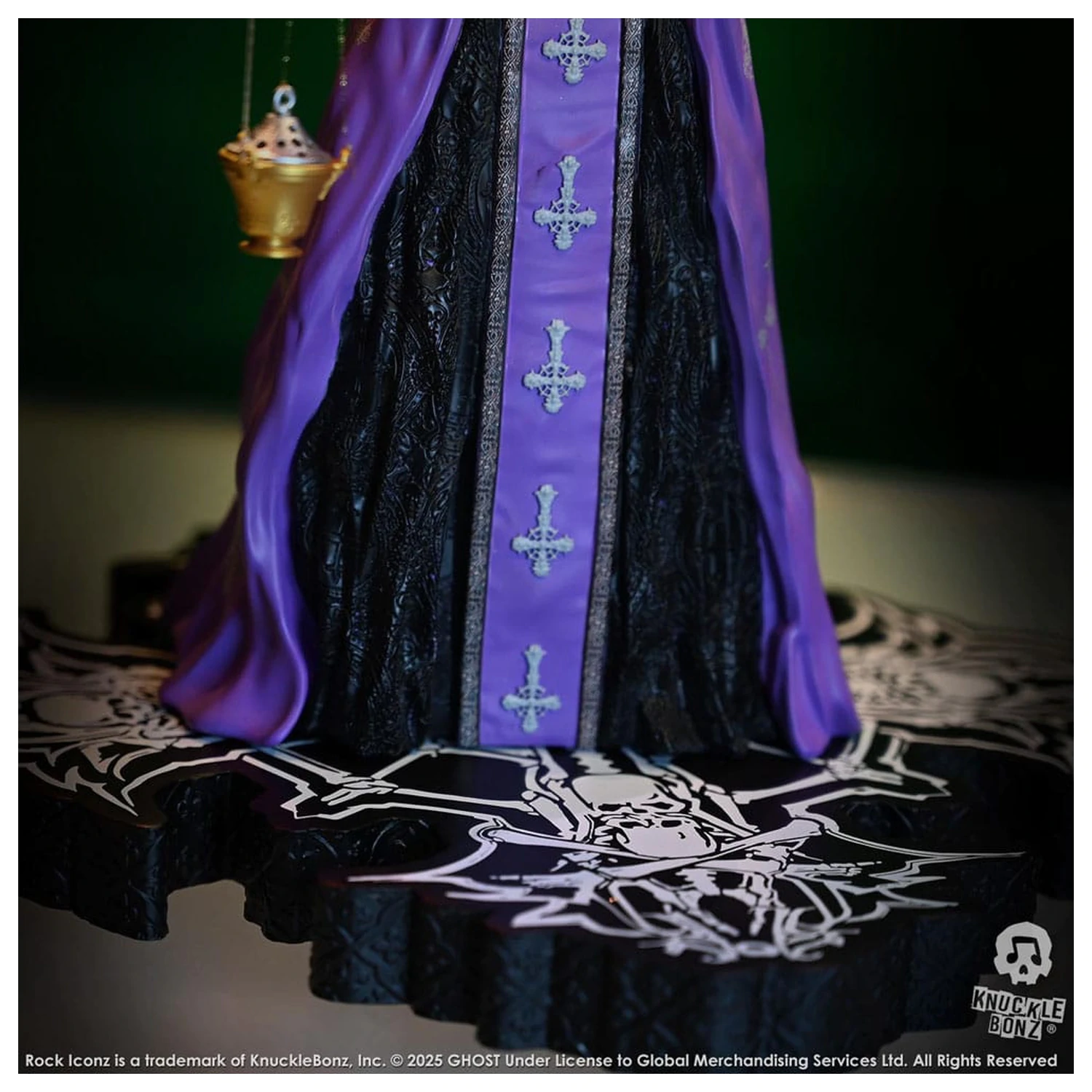 Ghost Rock Iconz Statuetka Papa V Perpetua Purple Robes 22 cm zdjęcie produktu