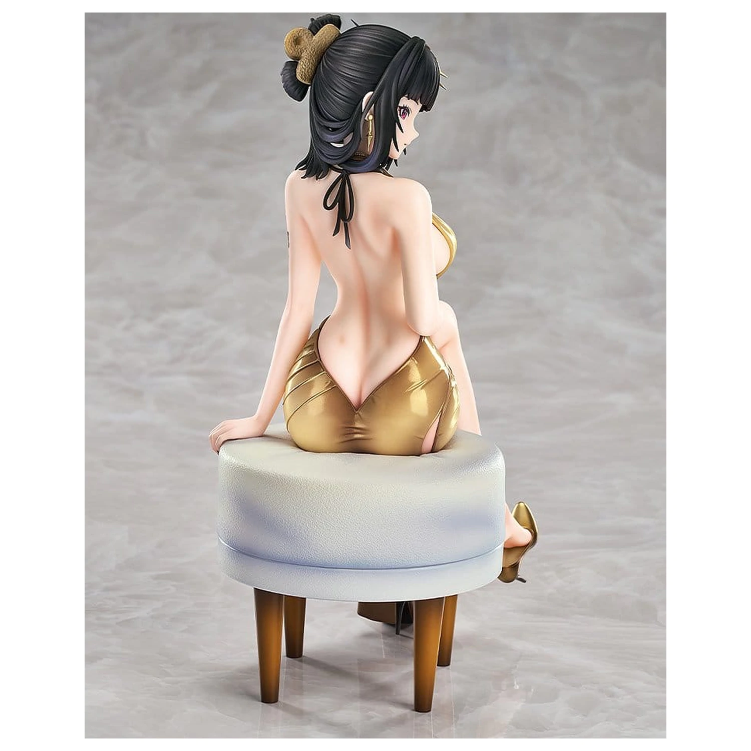 Goddess of Victory: Nikke PVC Statuetka 1/7 D: Killer Wife - Secret Party Cleaner 21 cm zdjęcie produktu