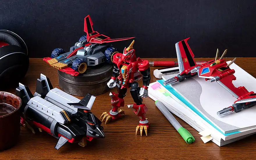 Figurka Akcji Gridman Universe The Gattai Gattai Ryujin DX Dynazenon 25 cm (re-run) zdjęcie produktu