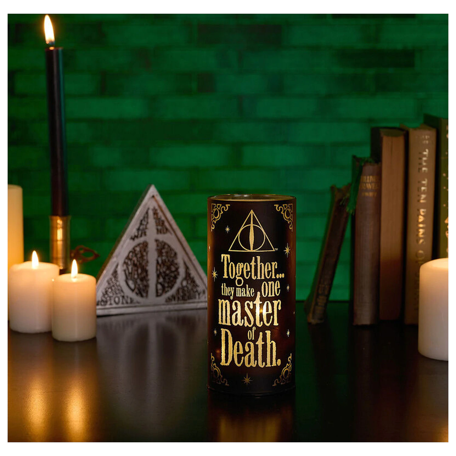 Harry Potter Dark Arts Deathly Hallows podświetlana rurka zdjęcie produktu