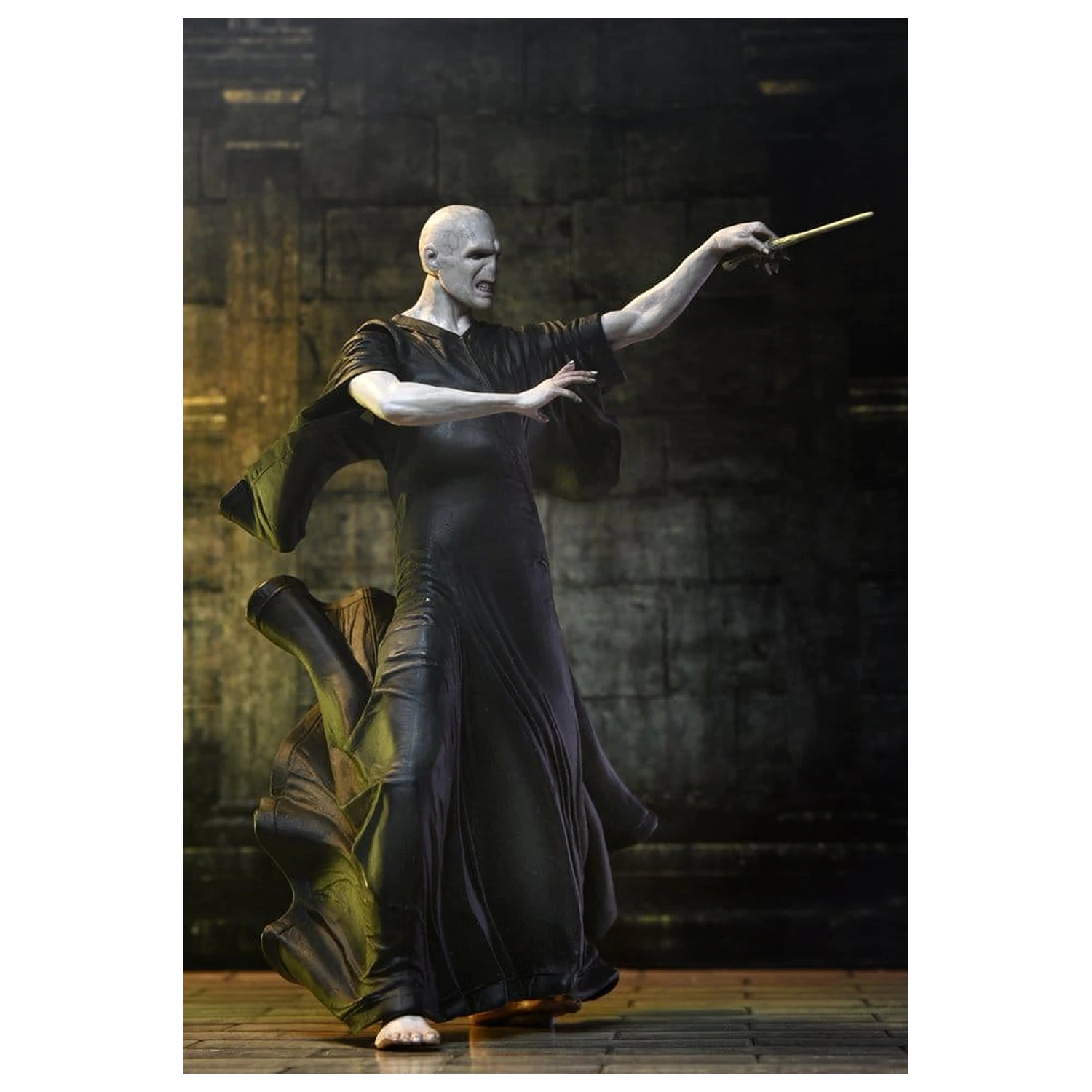 Harry Potter Legacy Collection figurka kolekcjonerska Voldemort 18 cm zdjęcie produktu