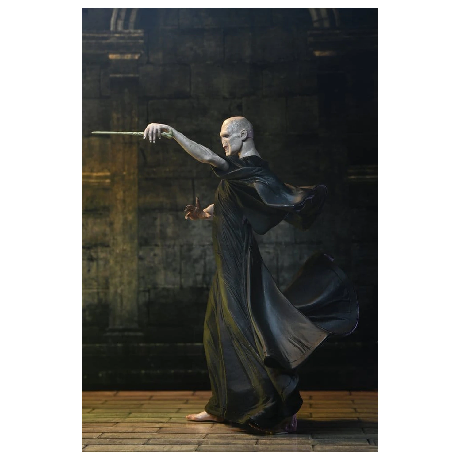 Harry Potter Legacy Collection figurka kolekcjonerska Voldemort 18 cm zdjęcie produktu