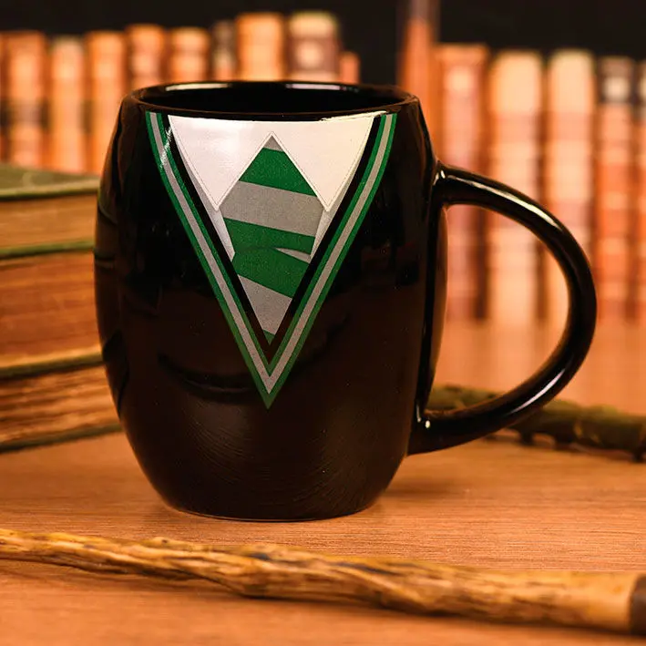 Harry Potter Oval Mug Slytherin Uniform - Owalny Kubek Slytherin Uniform zdjęcie produktu