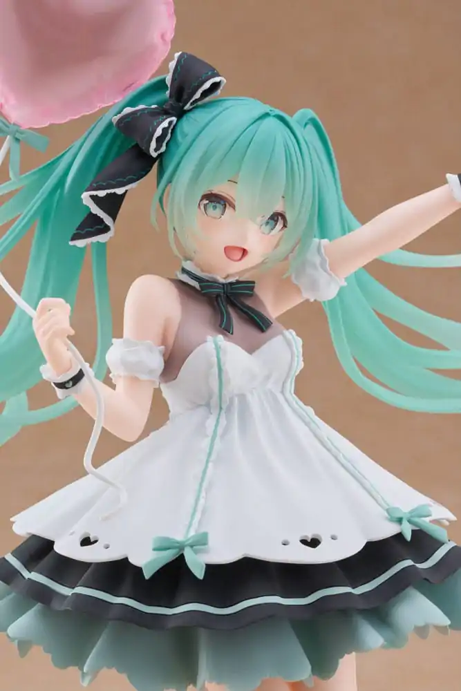 Hatsune Miku AMP+ Figurka z PVC Hatsune Miku Birthday 2025 Party Ver. 21 cm zdjęcie produktu