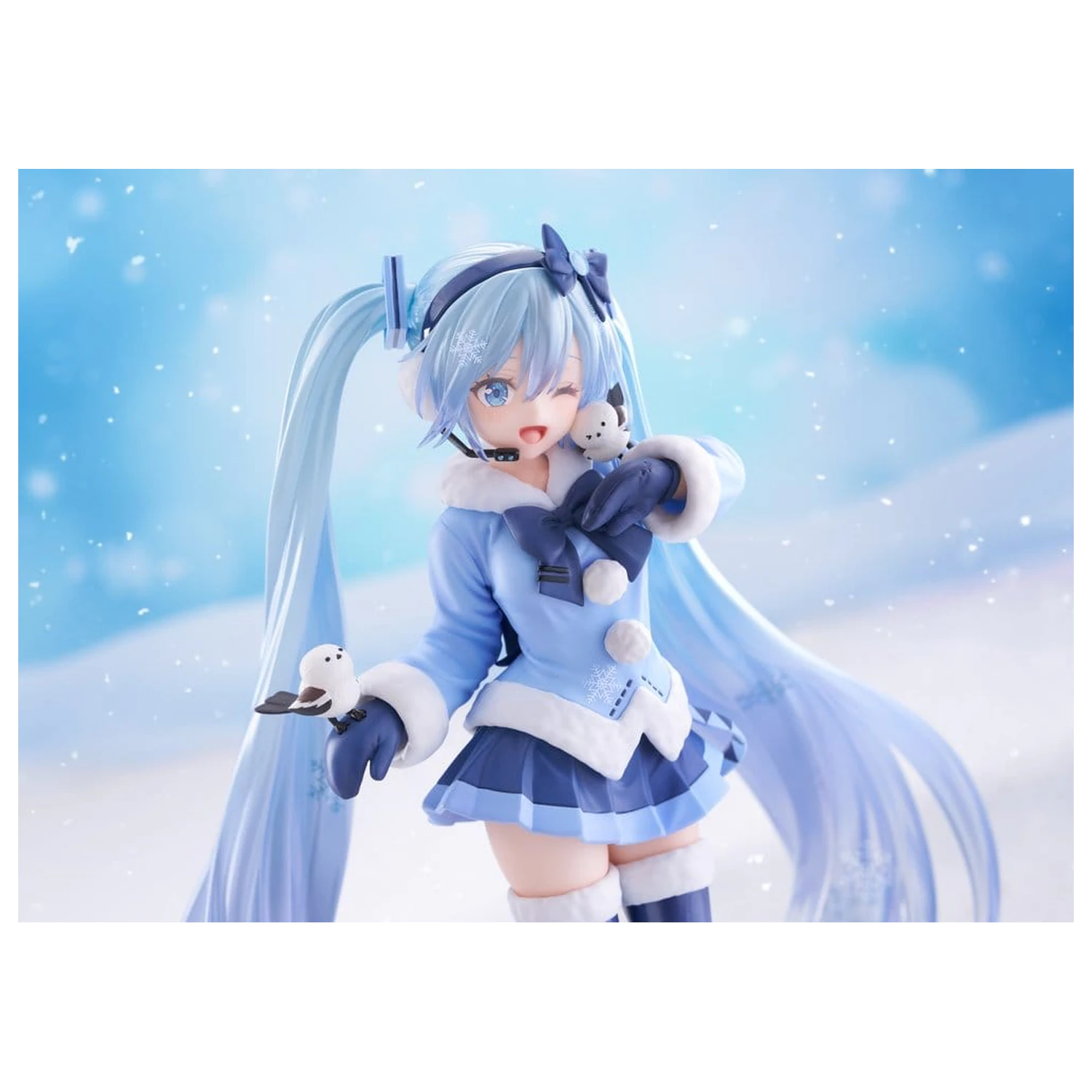 Hatsune Miku AMP+ Figurka PVC Snow Miku All Stars 2012 Ver. 25 cm zdjęcie produktu