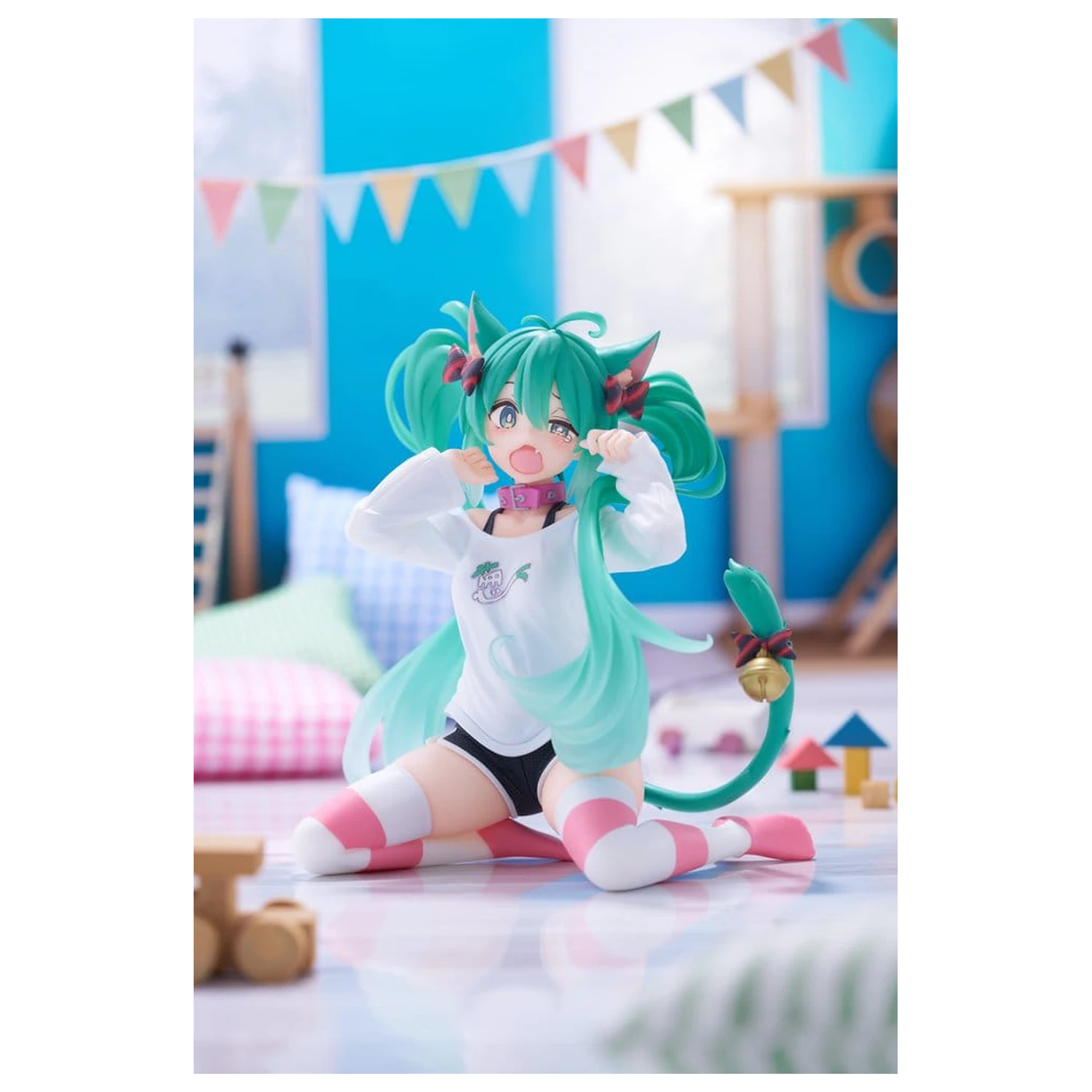 Hatsune Miku Statuetka z PVC Figurka na biurko Hatsune Miku w koszulce z kocimi uszami Wersja 13 cm zdjęcie produktu