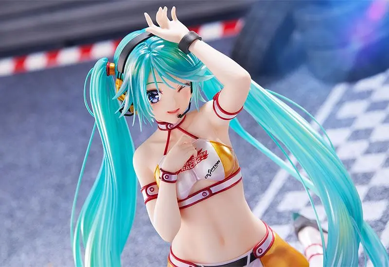 Hatsune Miku GT Project Figurka PVC 1/7 Racing Miku 2010 Ver. Art by Kentaro Yabuki 18 cm zdjęcie produktu