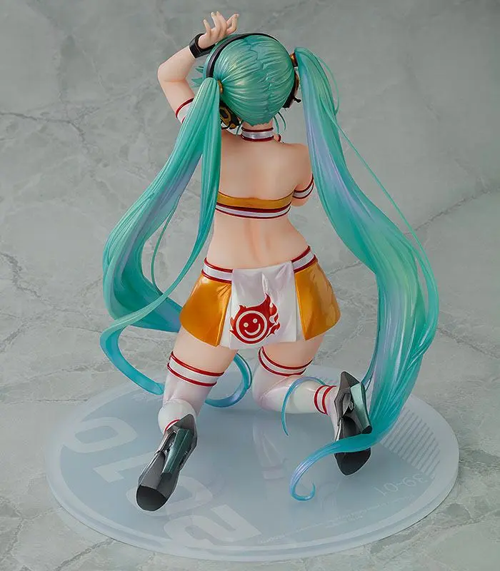 Hatsune Miku GT Project Figurka PVC 1/7 Racing Miku 2010 Ver. Art by Kentaro Yabuki 18 cm zdjęcie produktu