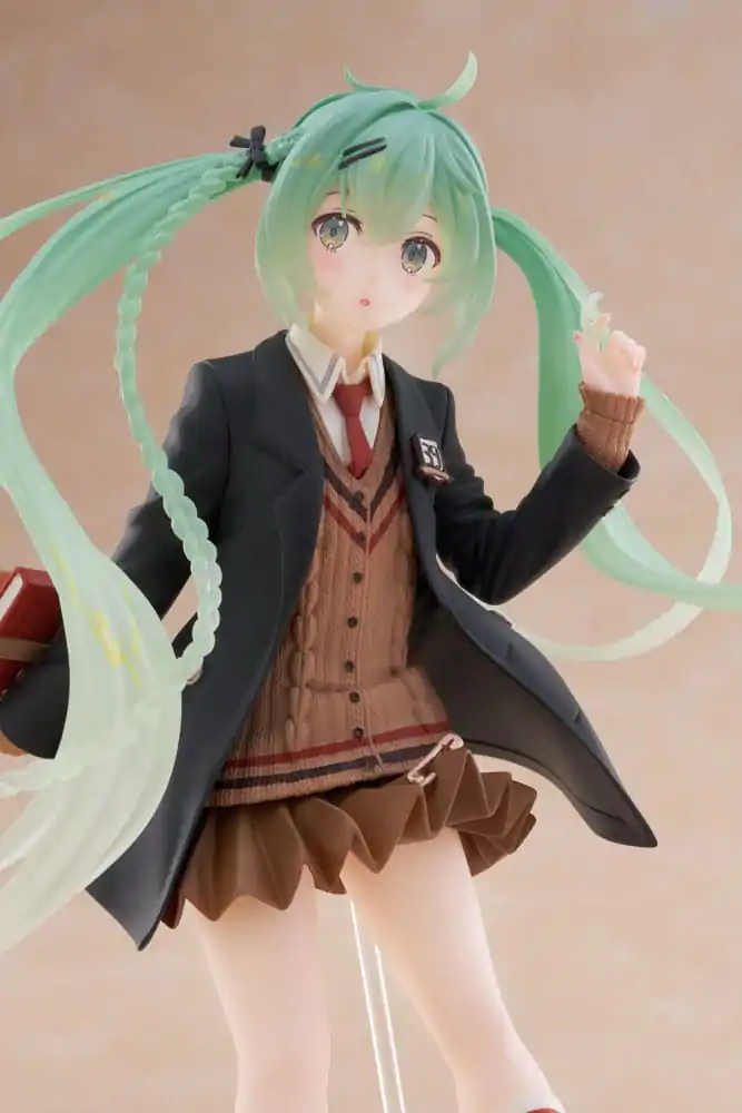 Hatsune Miku Figurka PVC Hatsune Miku Fashion Preppy Ver. 18 cm zdjęcie produktu