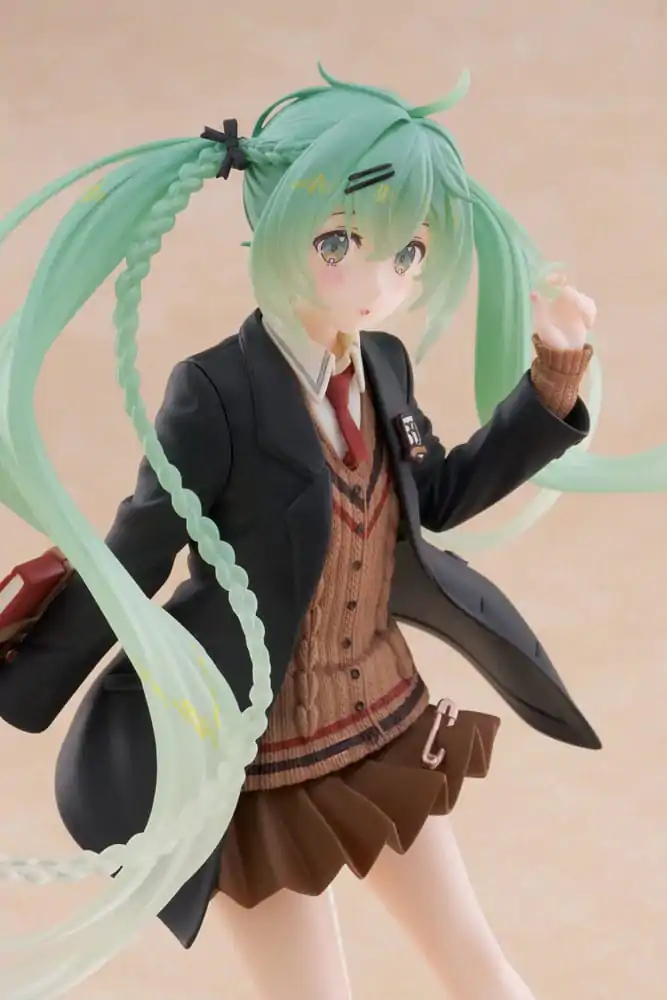 Hatsune Miku Figurka PVC Hatsune Miku Fashion Preppy Ver. 18 cm zdjęcie produktu