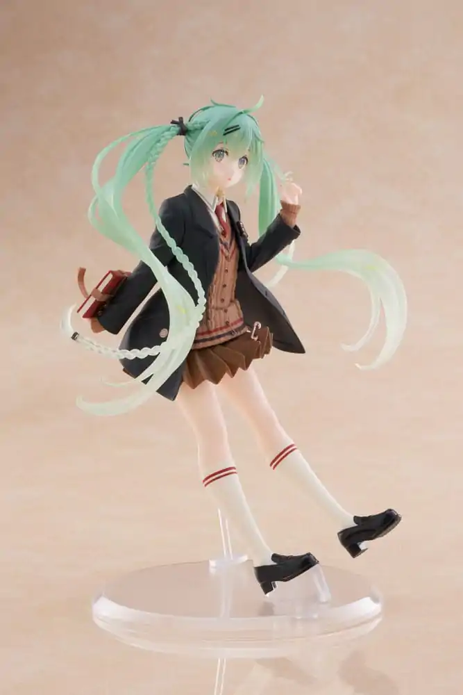 Hatsune Miku Figurka PVC Hatsune Miku Fashion Preppy Ver. 18 cm zdjęcie produktu