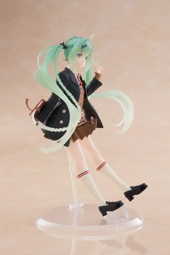 Hatsune Miku Figurka PVC Hatsune Miku Fashion Preppy Ver. 18 cm zdjęcie produktu