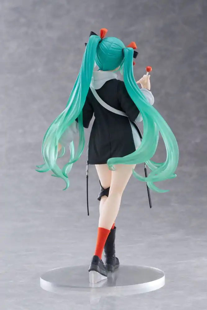 Hatsune Miku Wonderland PVC Statuetka Fashion Punk Ver. 18 cm zdjęcie produktu