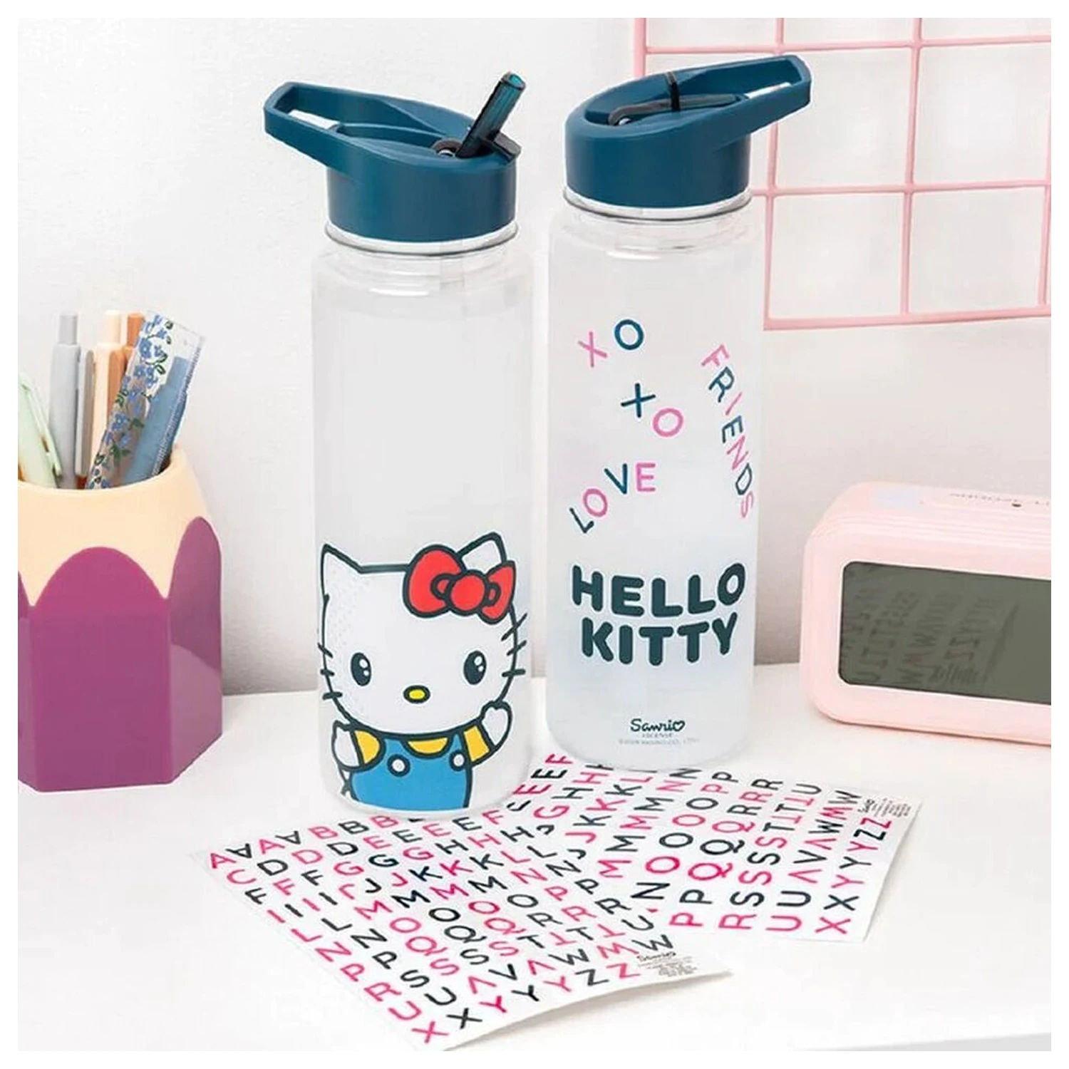 Butelka Hello Kitty z naklejkami 650ml zdjęcie produktu
