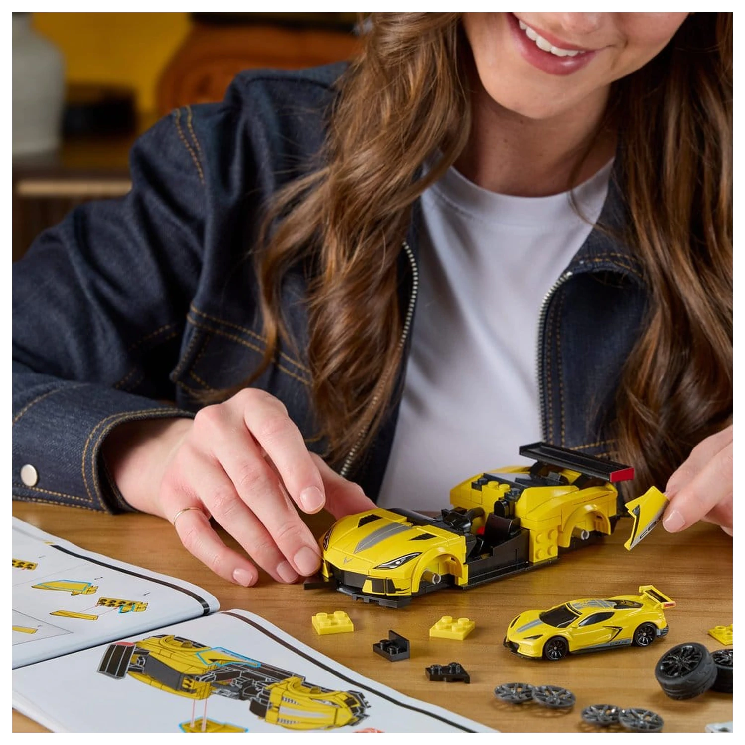 Hot Wheels Speed Mattel Brick Shop Zestaw Klocków Budowlanych 1/32 '20 Corvette C8.R zdjęcie produktu