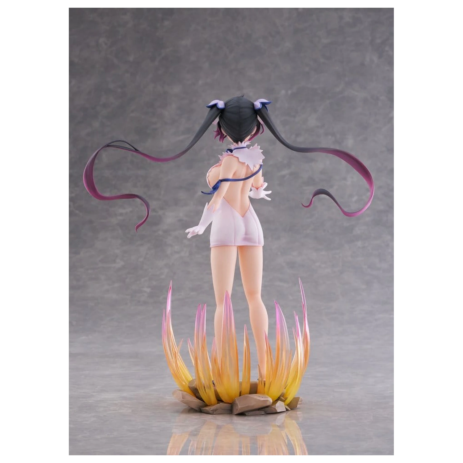 Is It Wrong to Try to Pick Up Girls in a Dungeon? V PVC Figurka 1/7 Hestia Divinity Unleashed Ver. 24 cm zdjęcie produktu