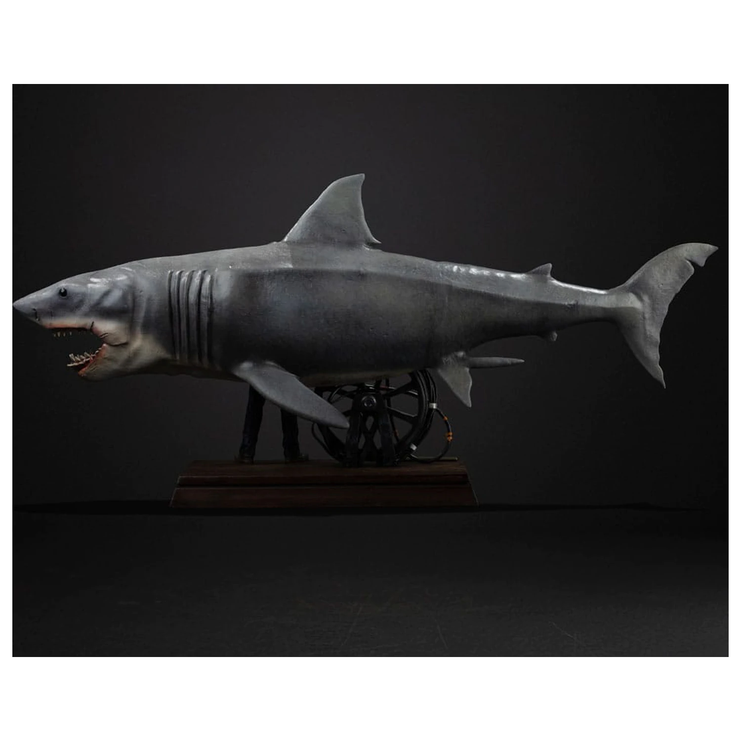 Jaws Deluxe Art Scale Statua 1/10 Steven Spielberg Jaws 50. rocznica 27 cm zdjęcie produktu