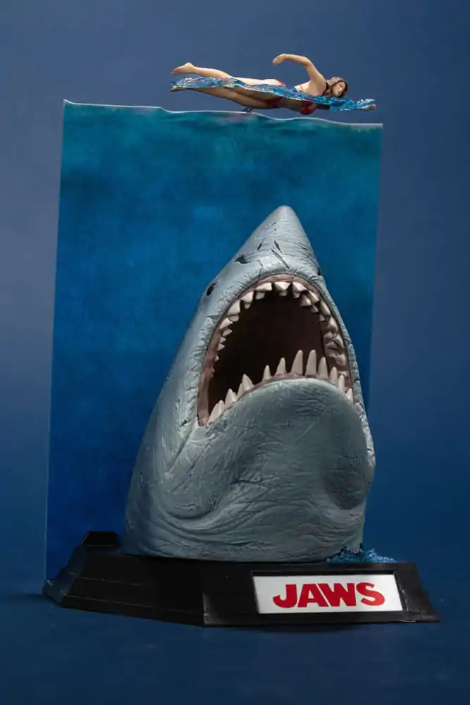 Jaws Movie Maniacs Statua PVC Jaws (50. rocznica) 16 cm zdjęcie produktu
