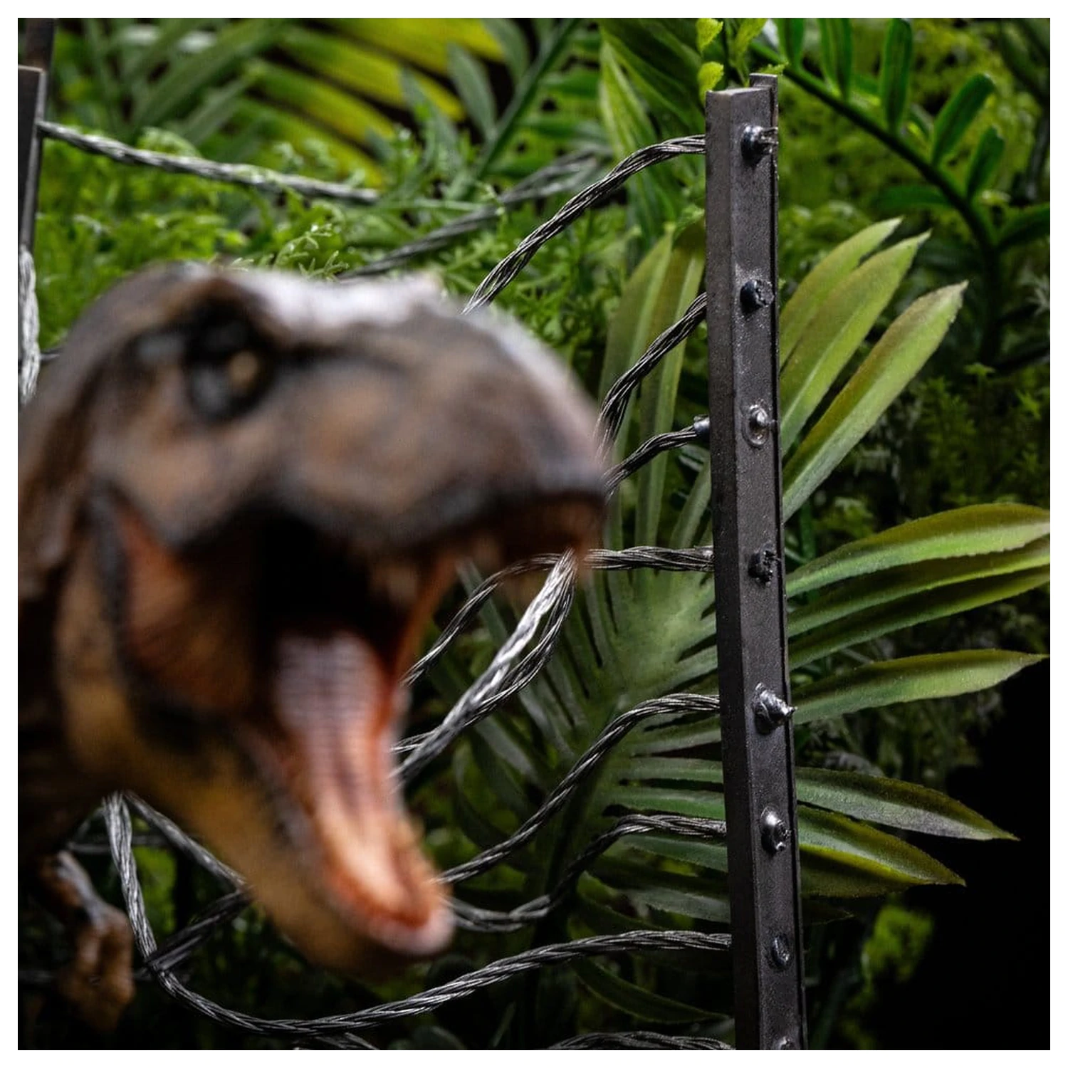 Jurassic Park Icons Statua T-Rex Breakout Set A 17 cm zdjęcie produktu