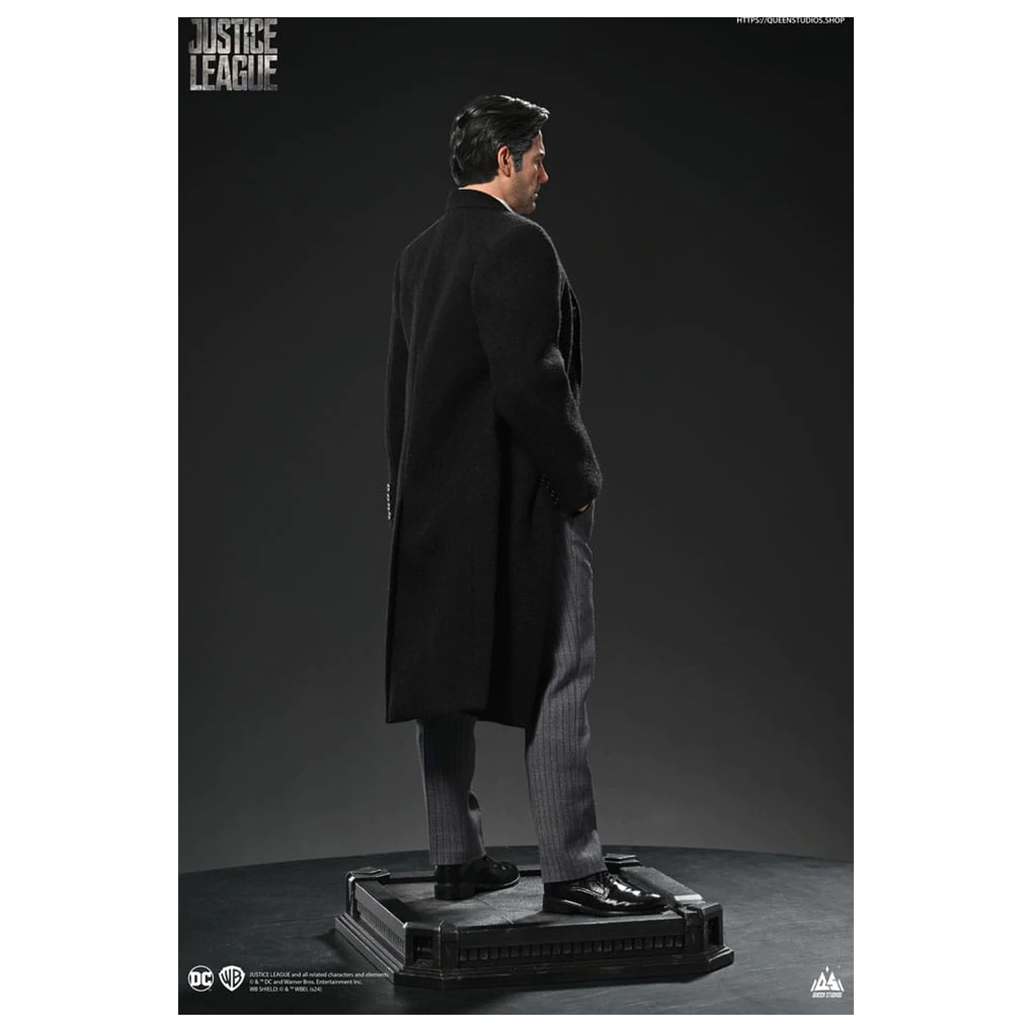 Statua Justice League 1/4 Bruce Wayne (Ben Affleck) 51 cm zdjęcie produktu
