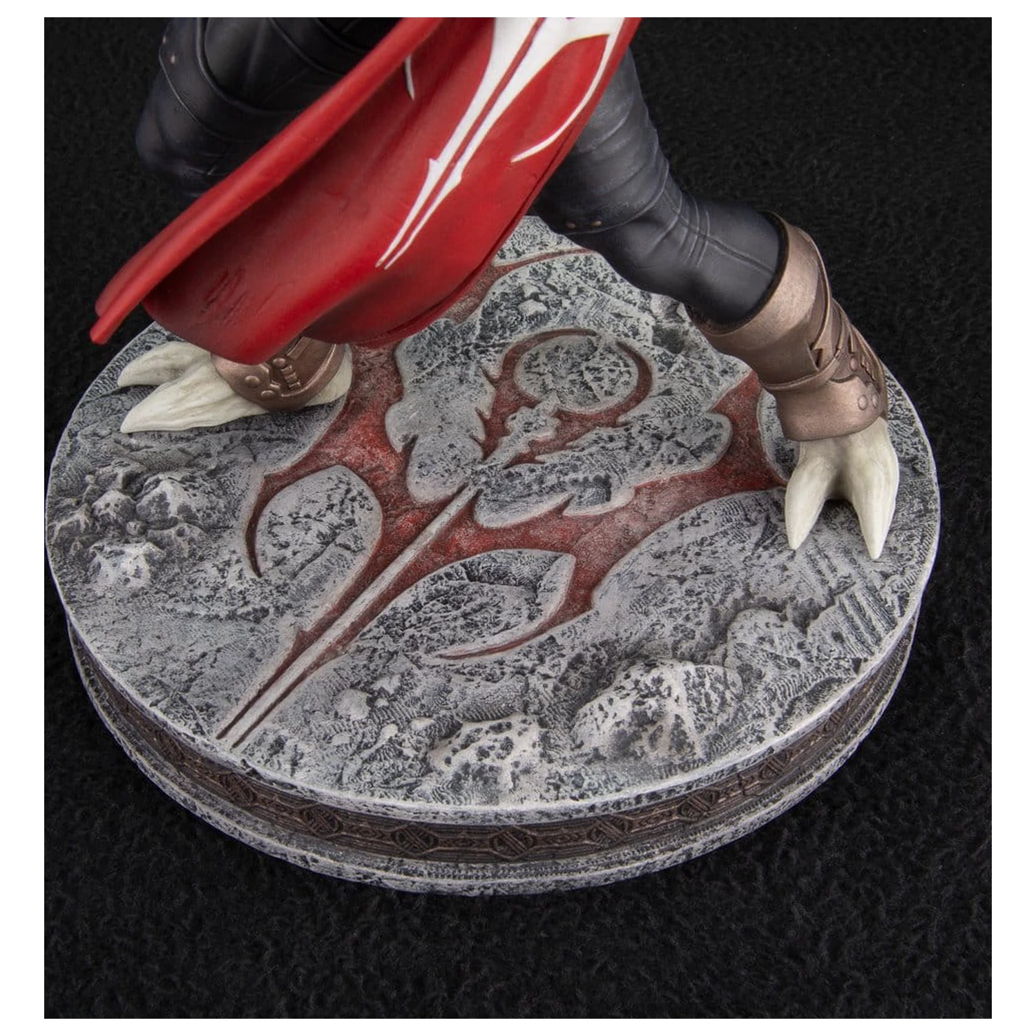 Legacy of Kain PVC Figurka Kain 22 cm zdjęcie produktu