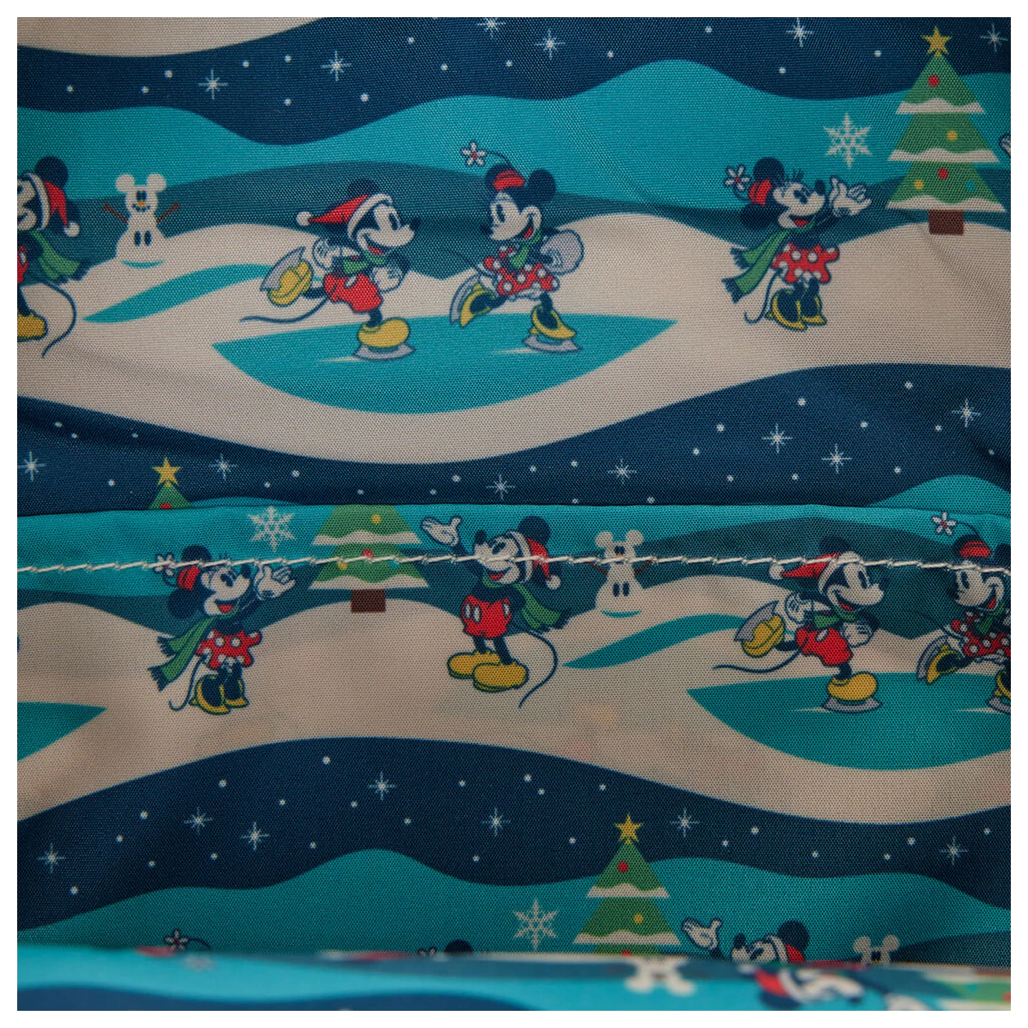 Loungefly Disney Mickey Holiday plecak zdjęcie produktu