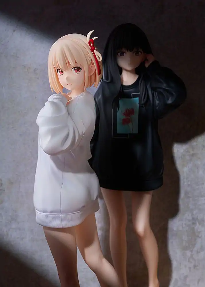 Lycoris Recoil PVC Statuetka 1/7 Chisato Nishikigi: Oversized Sweatshirt Ver. 25 cm zdjęcie produktu