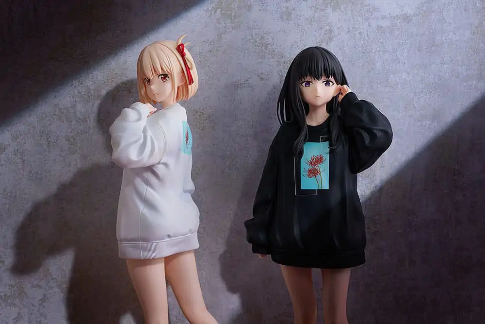 Lycoris Recoil PVC Statuetka 1/7 Chisato Nishikigi: Oversized Sweatshirt Ver. 25 cm zdjęcie produktu