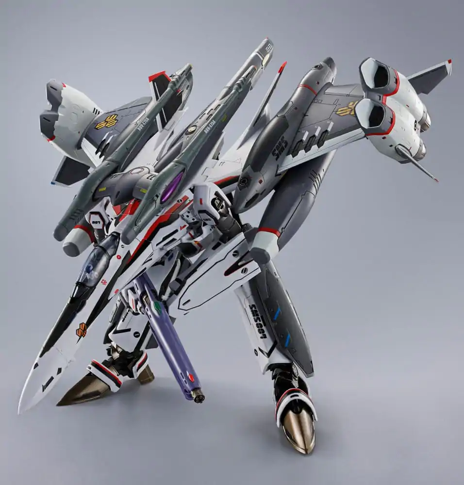 Macross Frontier DX Chogokin Figurka Akcji Tornado Messiah Valkyrie Alto Saotome Use Revival Ver. 25 cm zdjęcie produktu