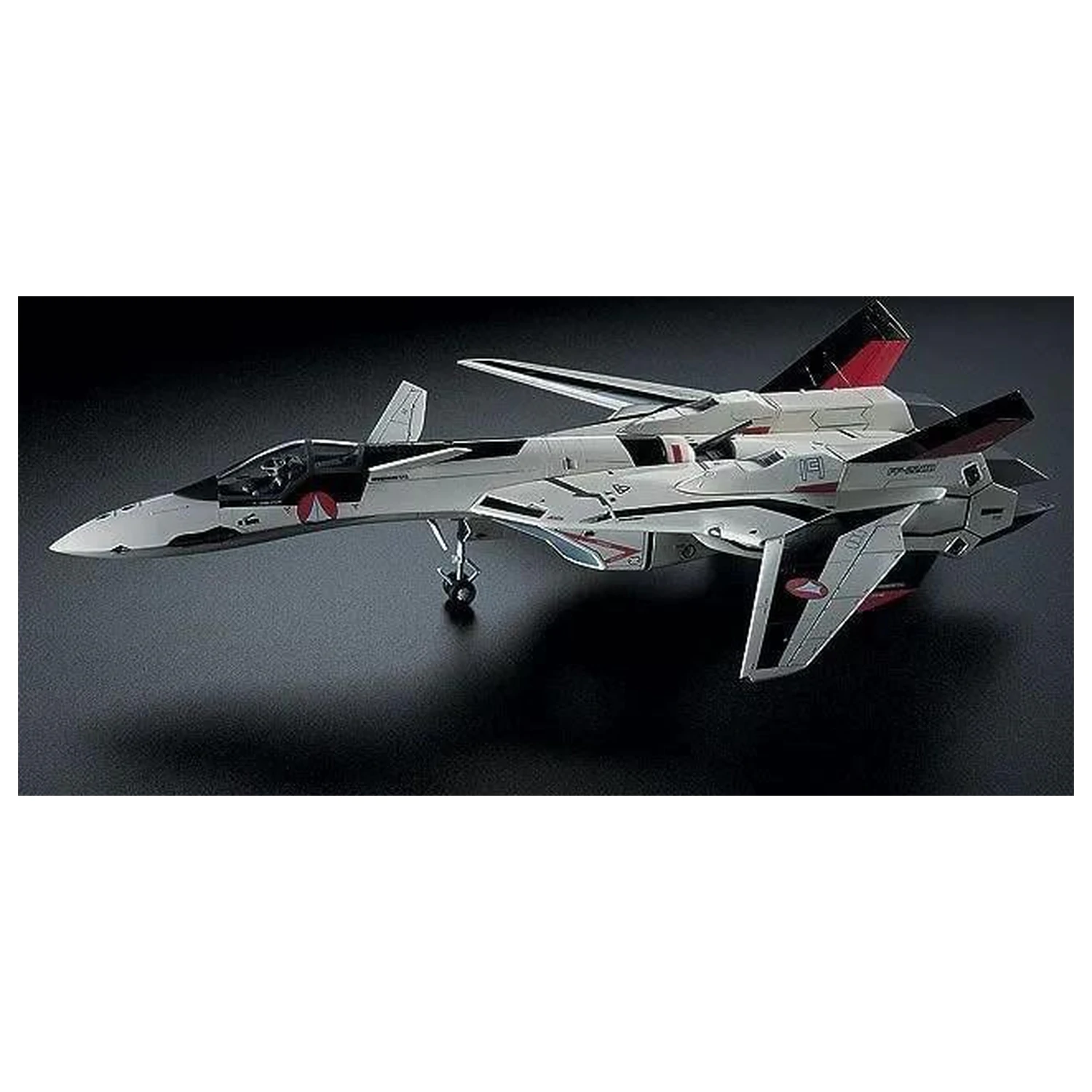 Model do sklejania Macross Plus YF-19 1/72 zdjęcie produktu