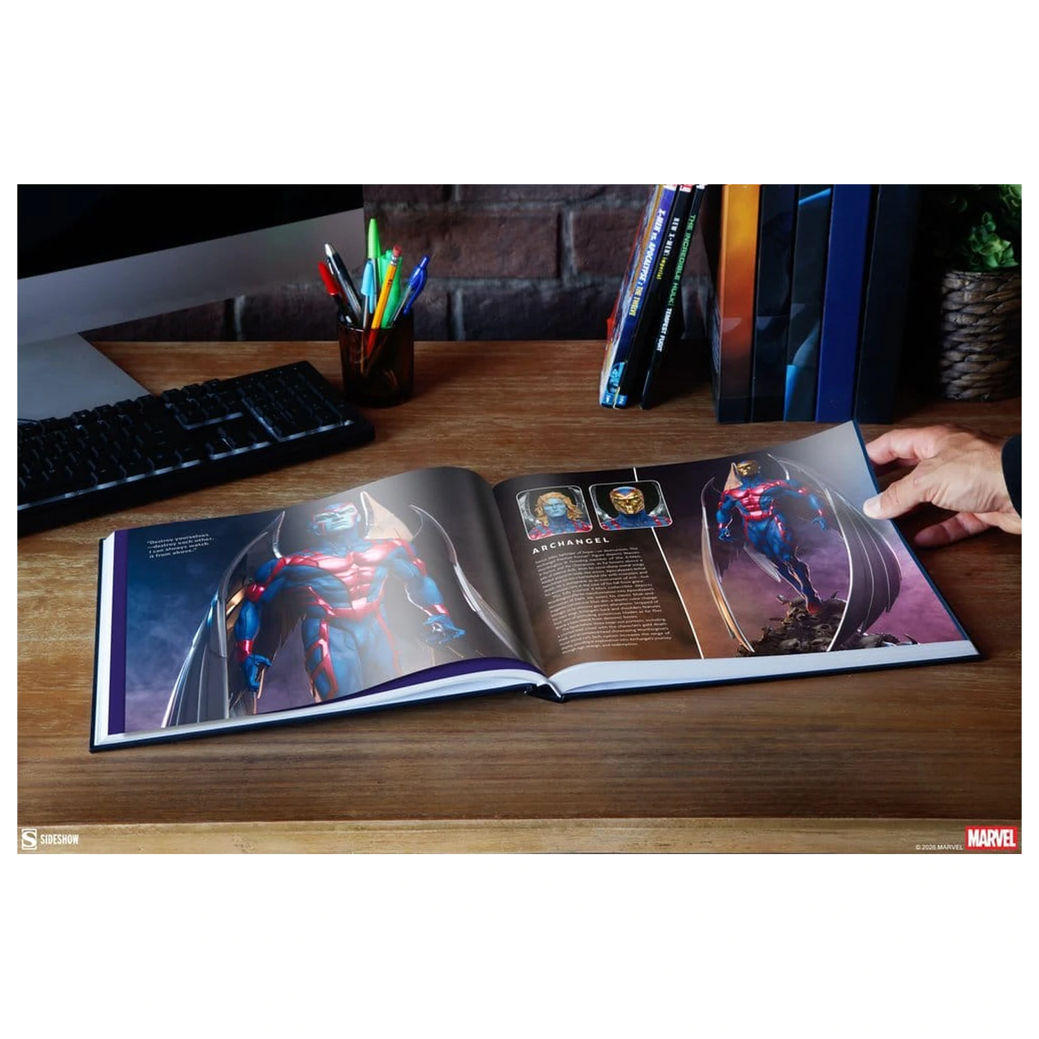 Marvel Książka Collecting the Universe: The Art of Sideshow (twarda oprawa) zdjęcie produktu