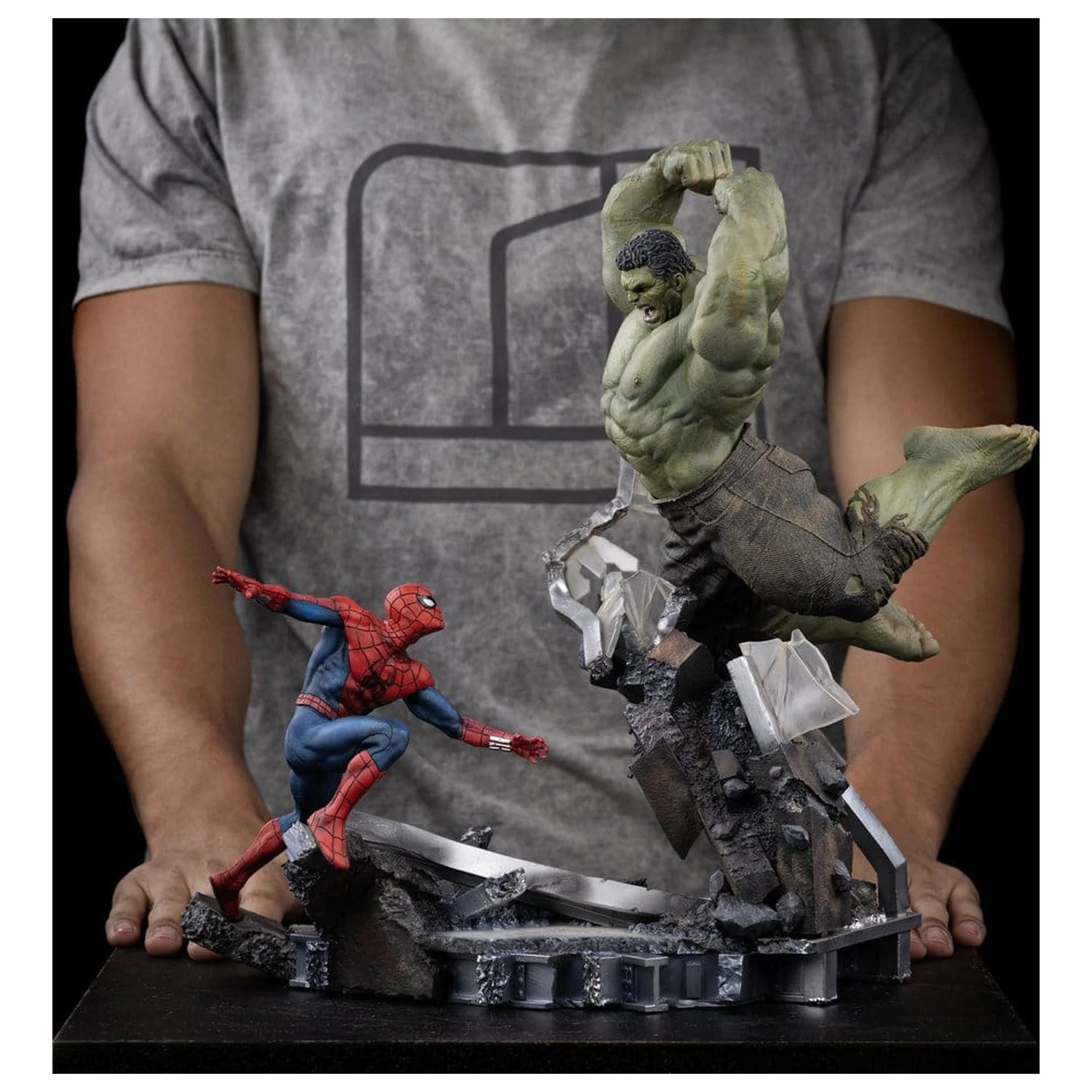 Marvel Comics Art Scale Statua 1/10 Spider-Man vs Hulk 38 cm zdjęcie produktu