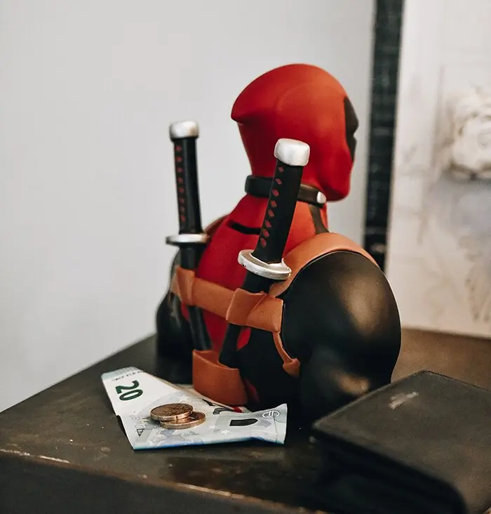 Marvel Deadpool skarbonka popiersie 20 cm zdjęcie produktu