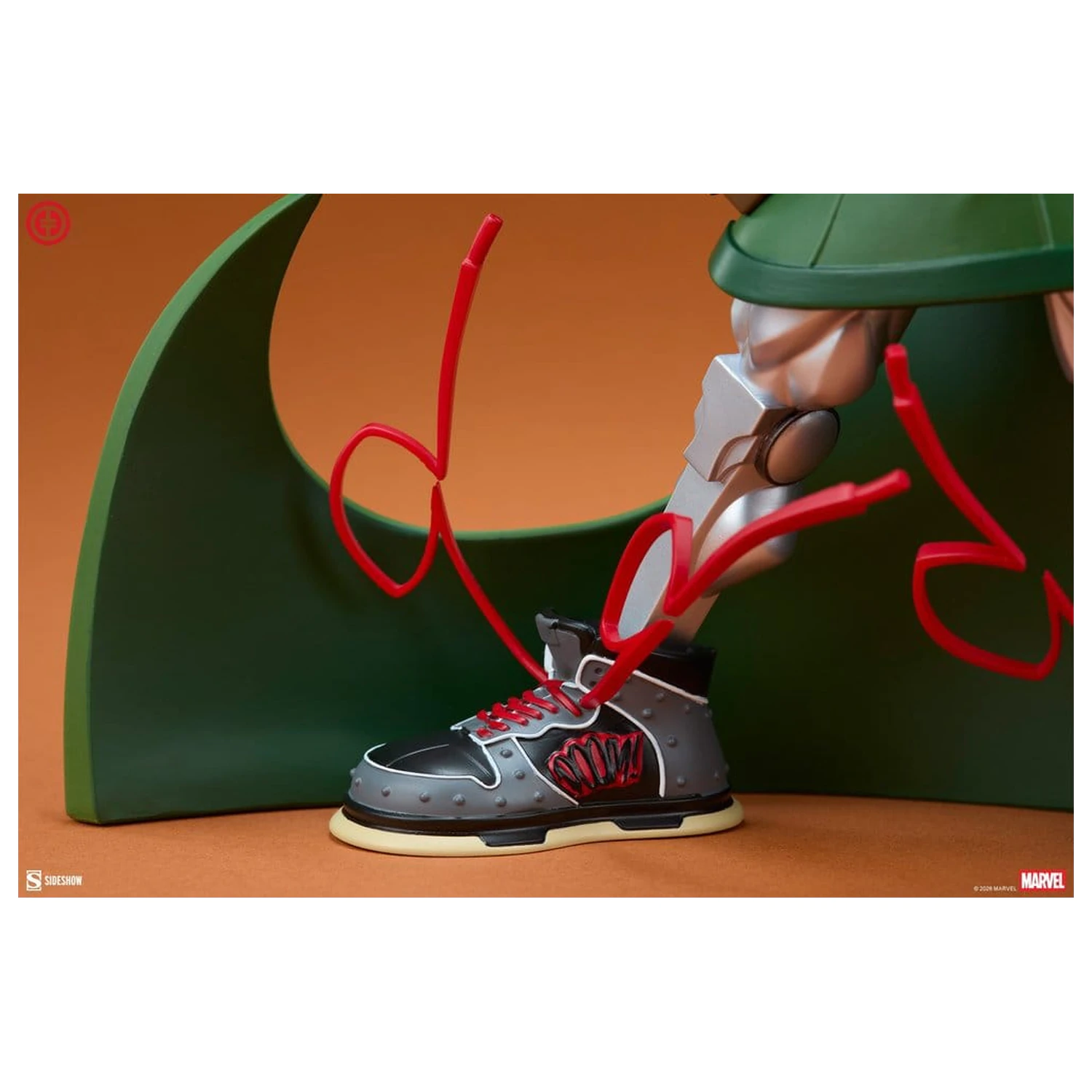 Marvel Designer Kolekcjonerska Statuetka Dr. Doom 25 cm zdjęcie produktu