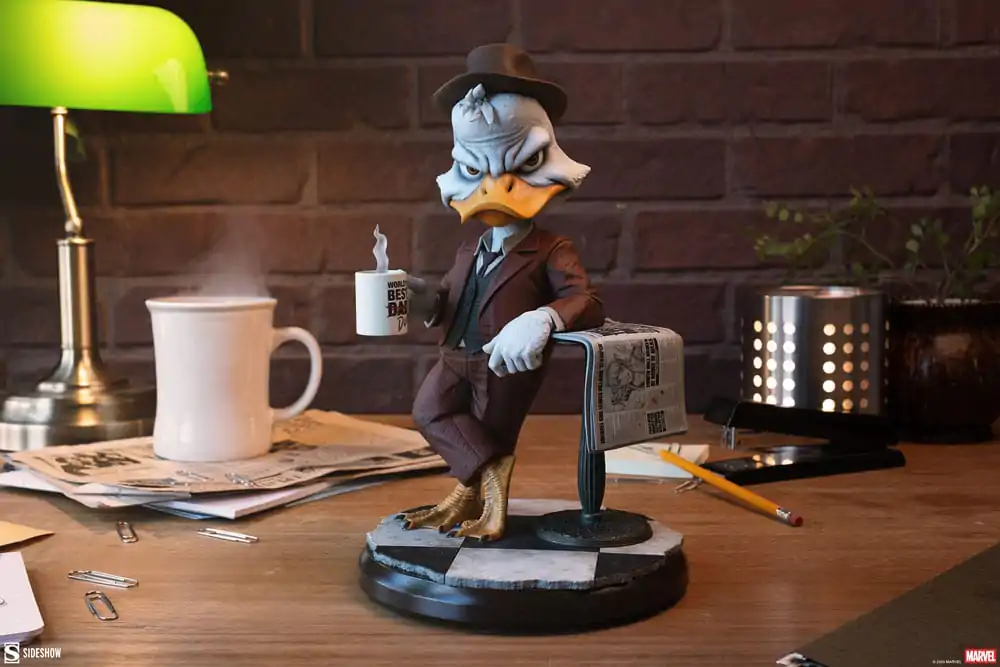 Marvel Premium Format Statue Howard Kaczor 28 cm zdjęcie produktu
