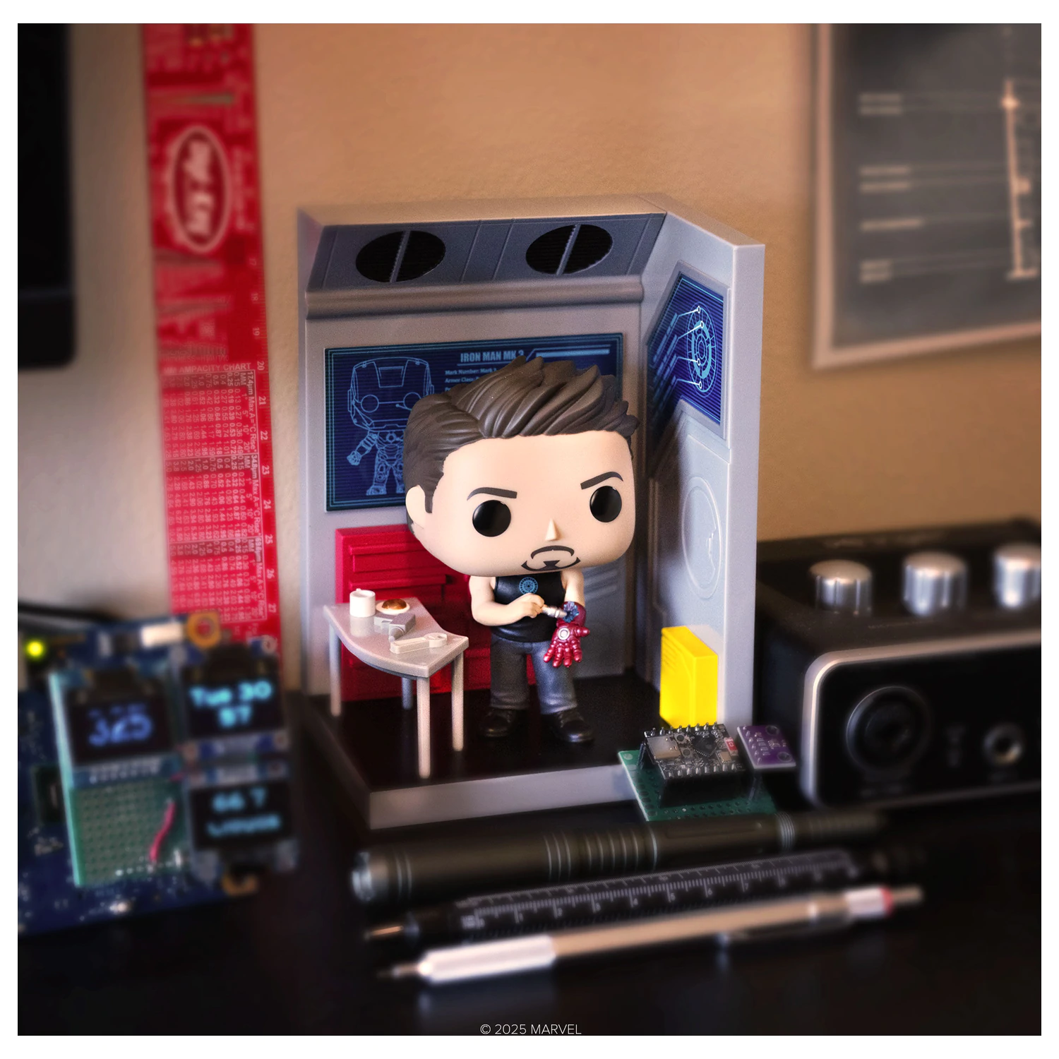 Marvel Funko POP! Nooks Vinyl Figurka Tony's Garage 9 cm zdjęcie produktu