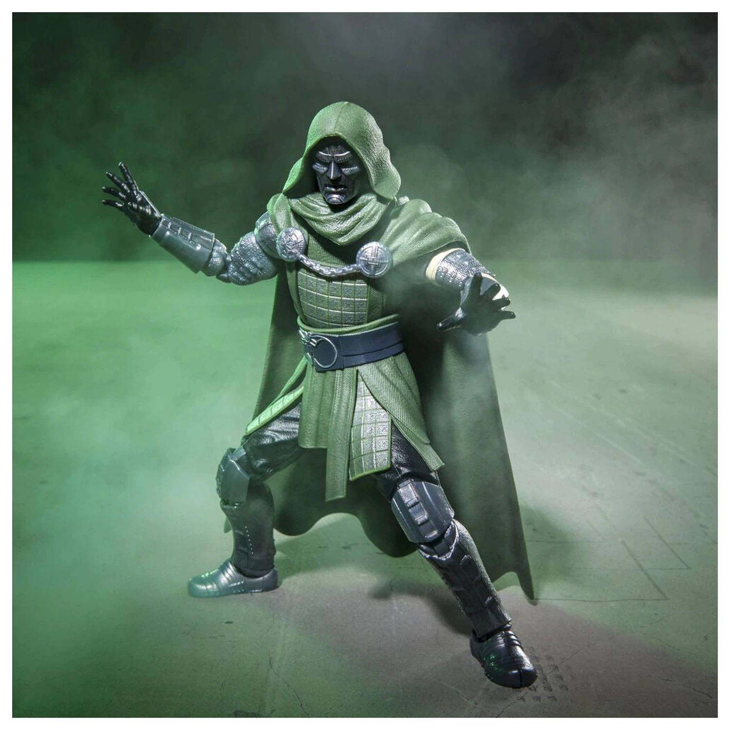 Marvel Legends Series Avengers Doomsday Doktor Doom figurka 15cm zdjęcie produktu