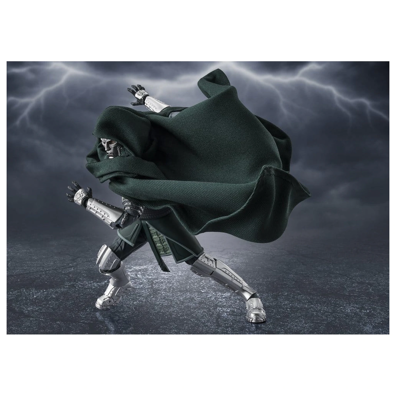 Marvel S.H.Figuarts Figurka Doctor Doom (Avengers: Doomsday) 16 cm zdjęcie produktu