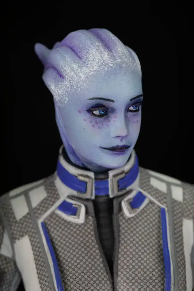 Mass Effect Figurka PVC Liara T'Soni 22 cm zdjęcie produktu