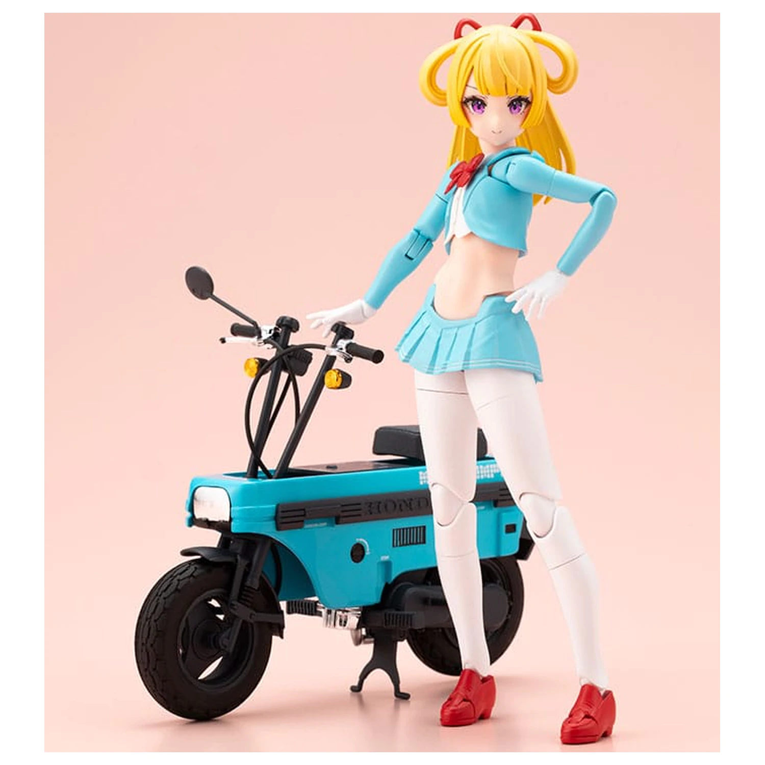 Zestaw Plastikowego Modelu Megami Device Buster Doll Series 1/1 Knight Alice z Hondą AB12 Motocompo 15 cm zdjęcie produktu