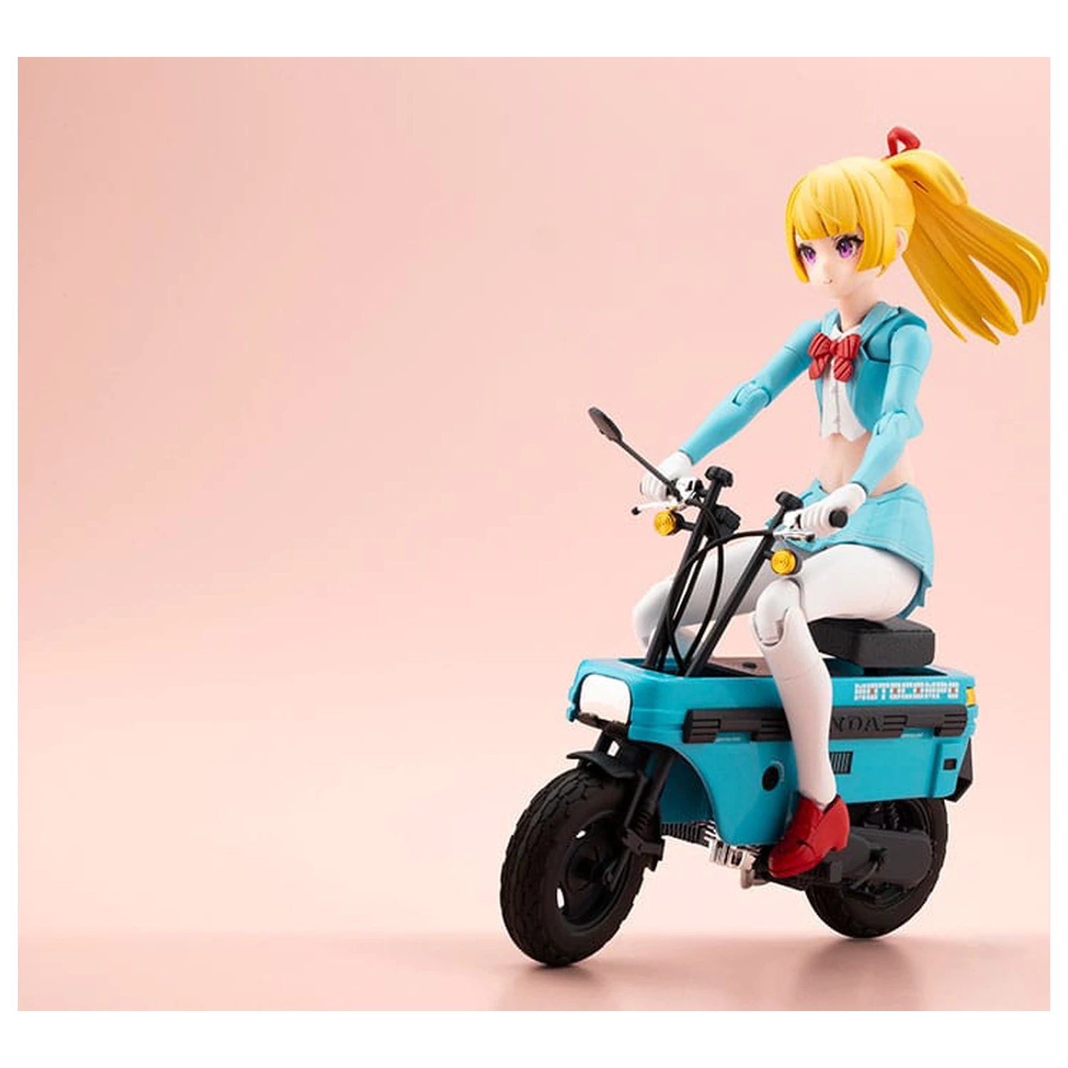 Zestaw Plastikowego Modelu Megami Device Buster Doll Series 1/1 Knight Alice z Hondą AB12 Motocompo 15 cm zdjęcie produktu