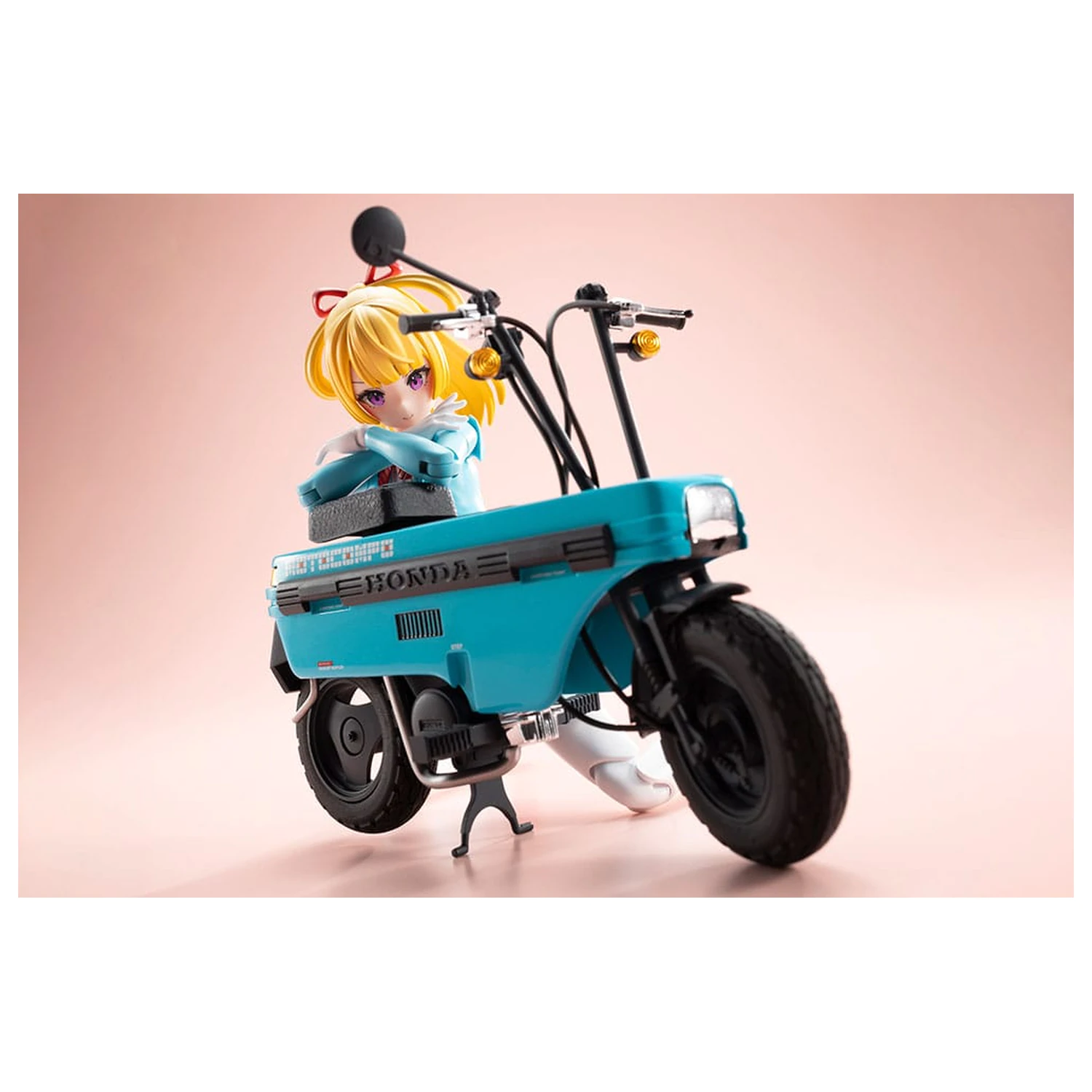 Zestaw Plastikowego Modelu Megami Device Buster Doll Series 1/1 Knight Alice z Hondą AB12 Motocompo 15 cm zdjęcie produktu
