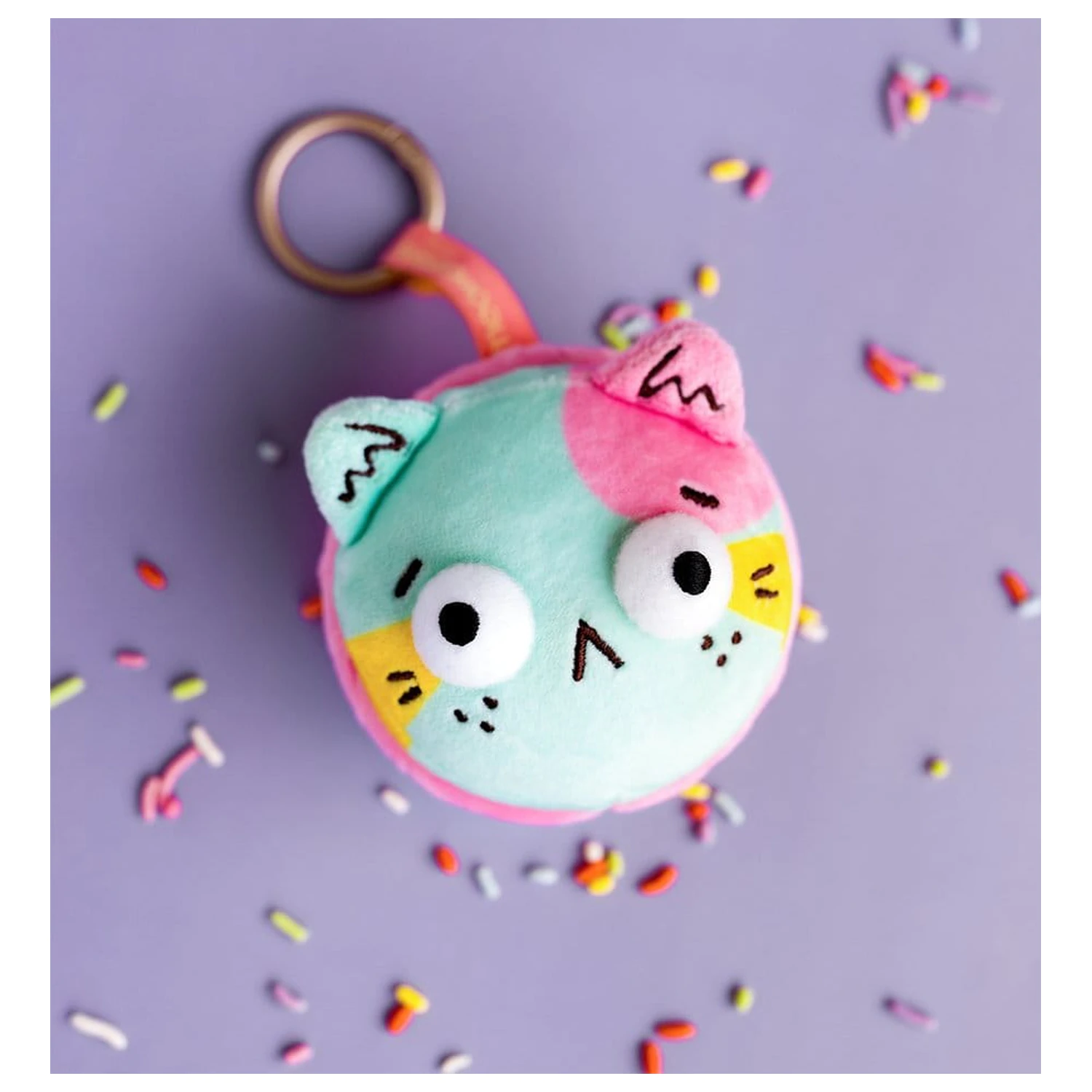 Meowcaron Pluszowy Brelok do Torby Scared 7 cm zdjęcie produktu