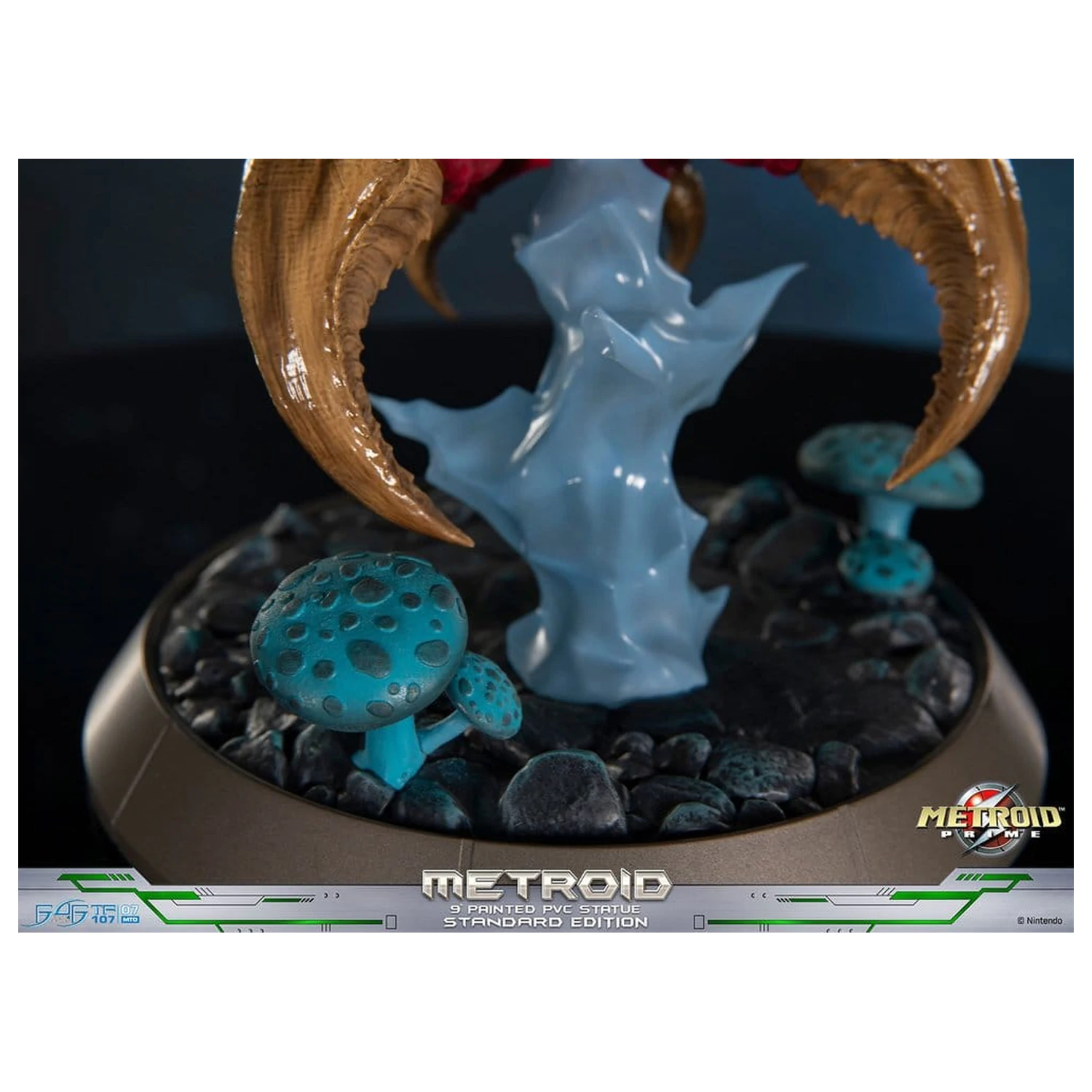 Metroid Prime figurka z PVC Metroid (Standard) (Glow in the Dark) 21 cm zdjęcie produktu