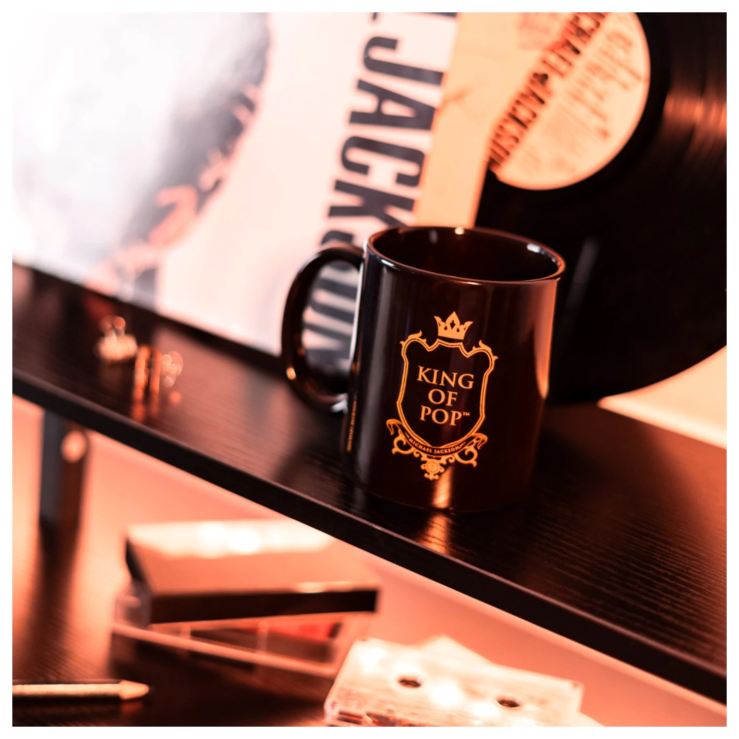 Kubek Michael Jackson King of Pop Czarny 350 ml zdjęcie produktu