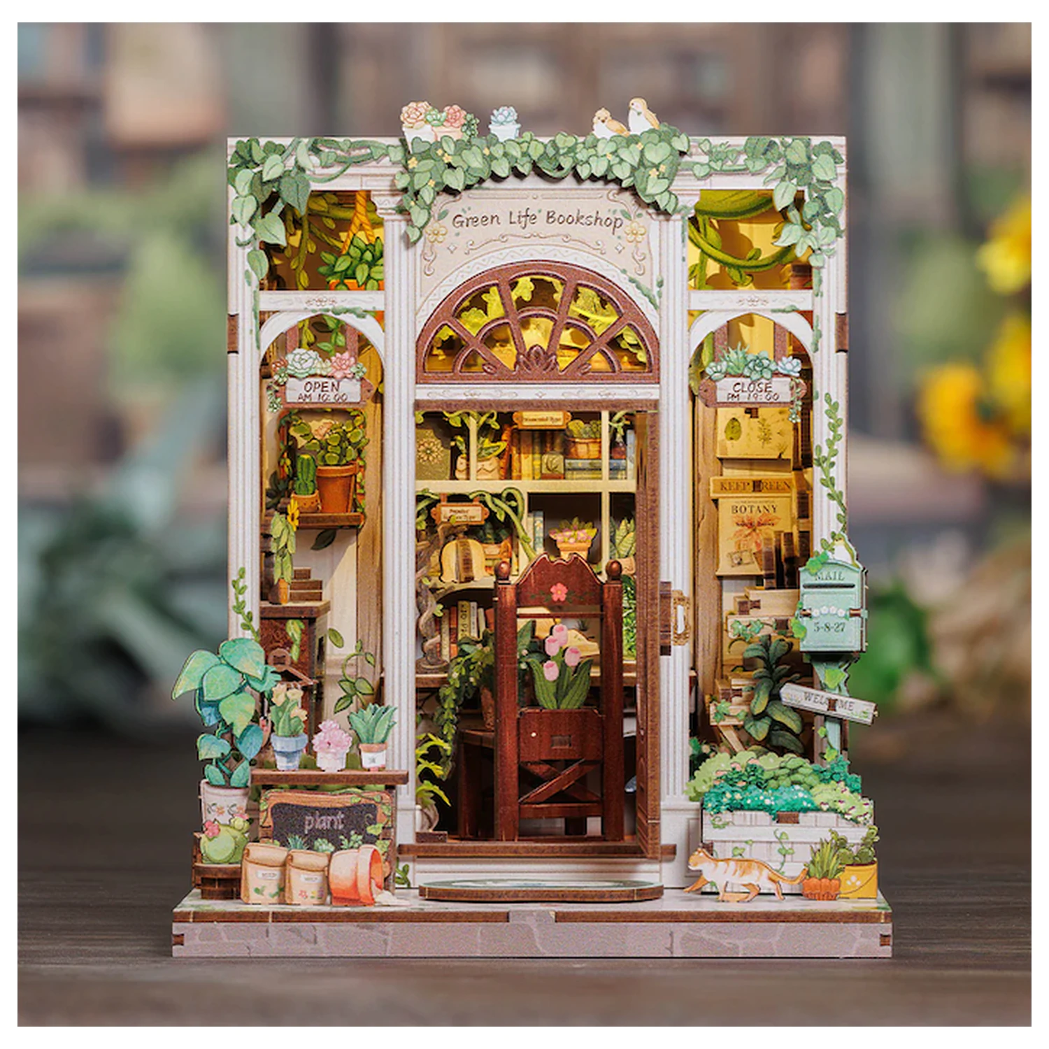 MINIATURE HOUSE DIY Zielone Życie Księgarnia 196 części + zestaw konstrukcyjny z oświetleniem LED zdjęcie produktu