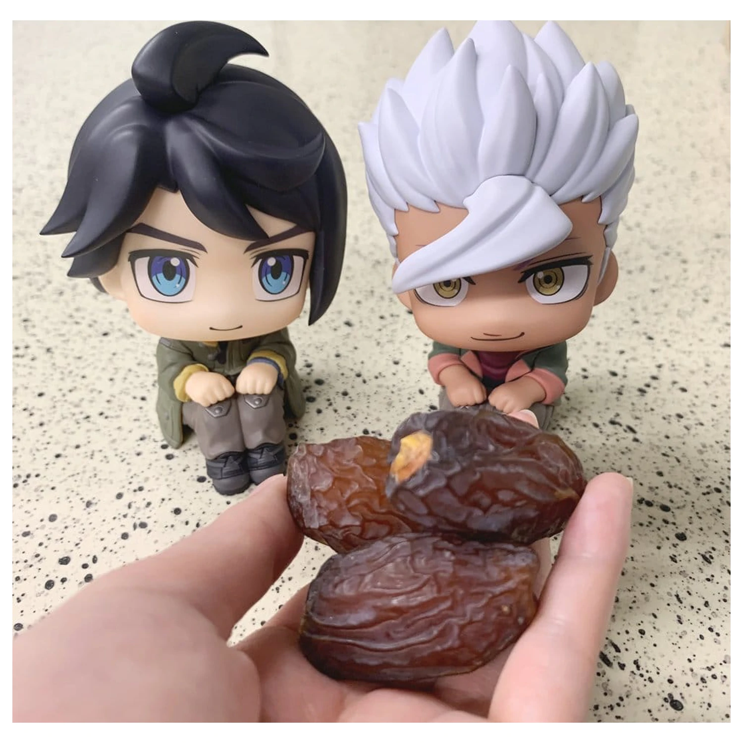 Mobile Suit Gundam Iron-Blooded Orphans Look Up PVC Statuetki Mikazuki Augus & Orga Itsuka 11 cm (z prezentem) zdjęcie produktu