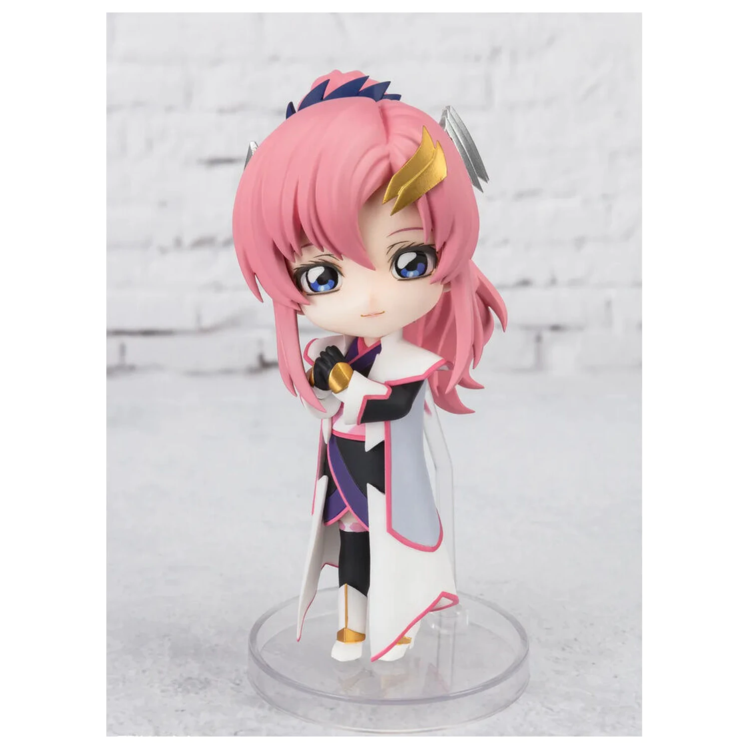 Mobile Suit Gundam SEED Freedom Figuarts mini figurka Lacus Clyne 9cm zdjęcie produktu