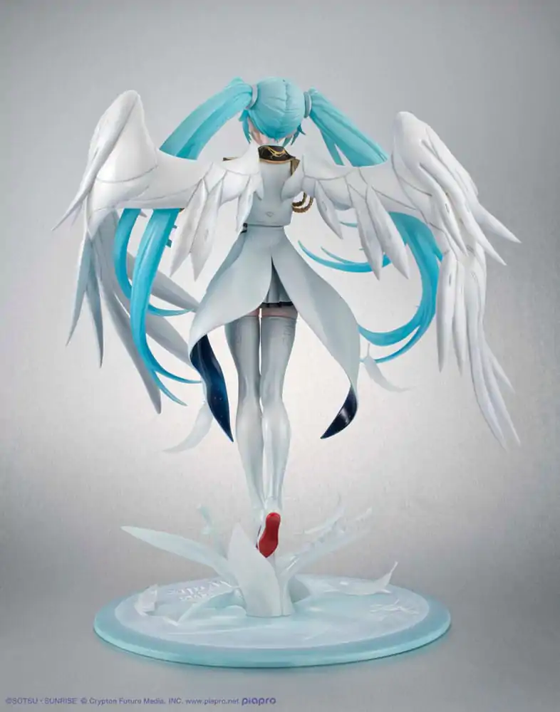 Mobile Suit Gundam x Hatsune Miku Lucrea PVC Statua Hatsune Miku x Wing Gundam Zero EW 45. rocznica 27 cm zdjęcie produktu
