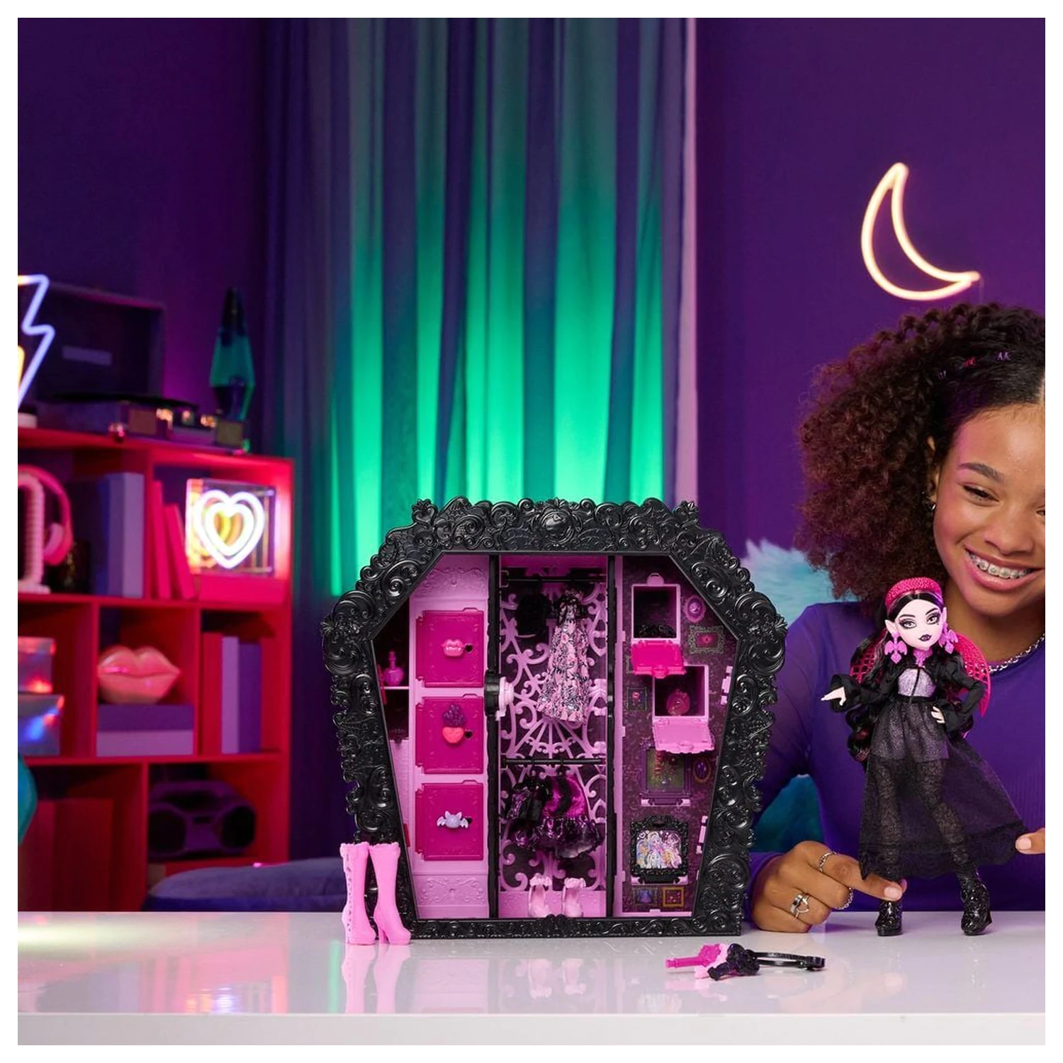 Monster High Ultimate Skulltimate Draculaura lalka i garderoba zdjęcie produktu